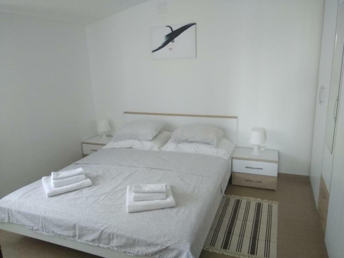 Apartment Leon & Grga Sibuljina Ngoại thất bức ảnh